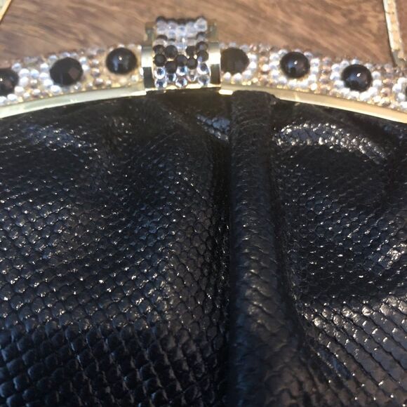 Vintage handbag-gold tone chain strap - Picture 9 of 11